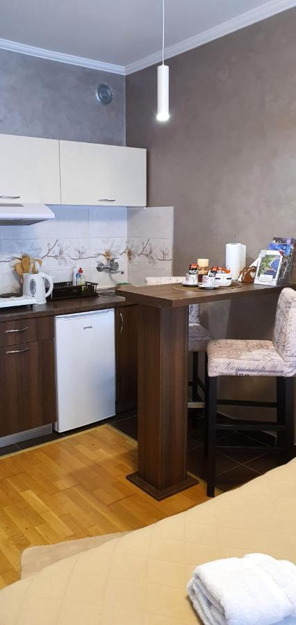Apartman Studio Diamond Subotica Exterior photo