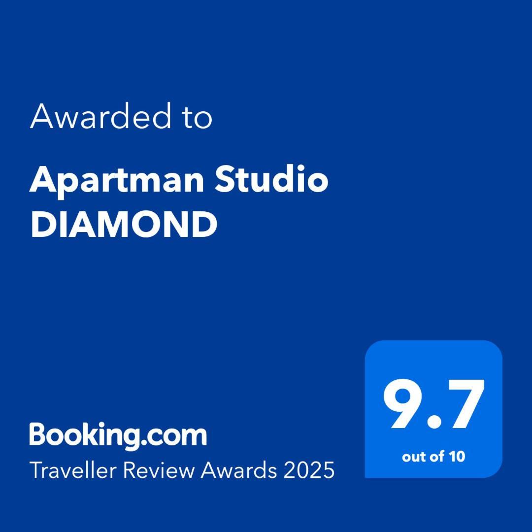 Apartman Studio Diamond Subotica Exterior photo